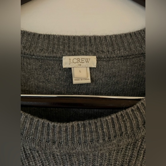 J.CREW sweater - Picture 2 of 4